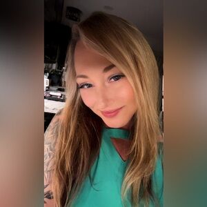 Meet your Posher, Alisha